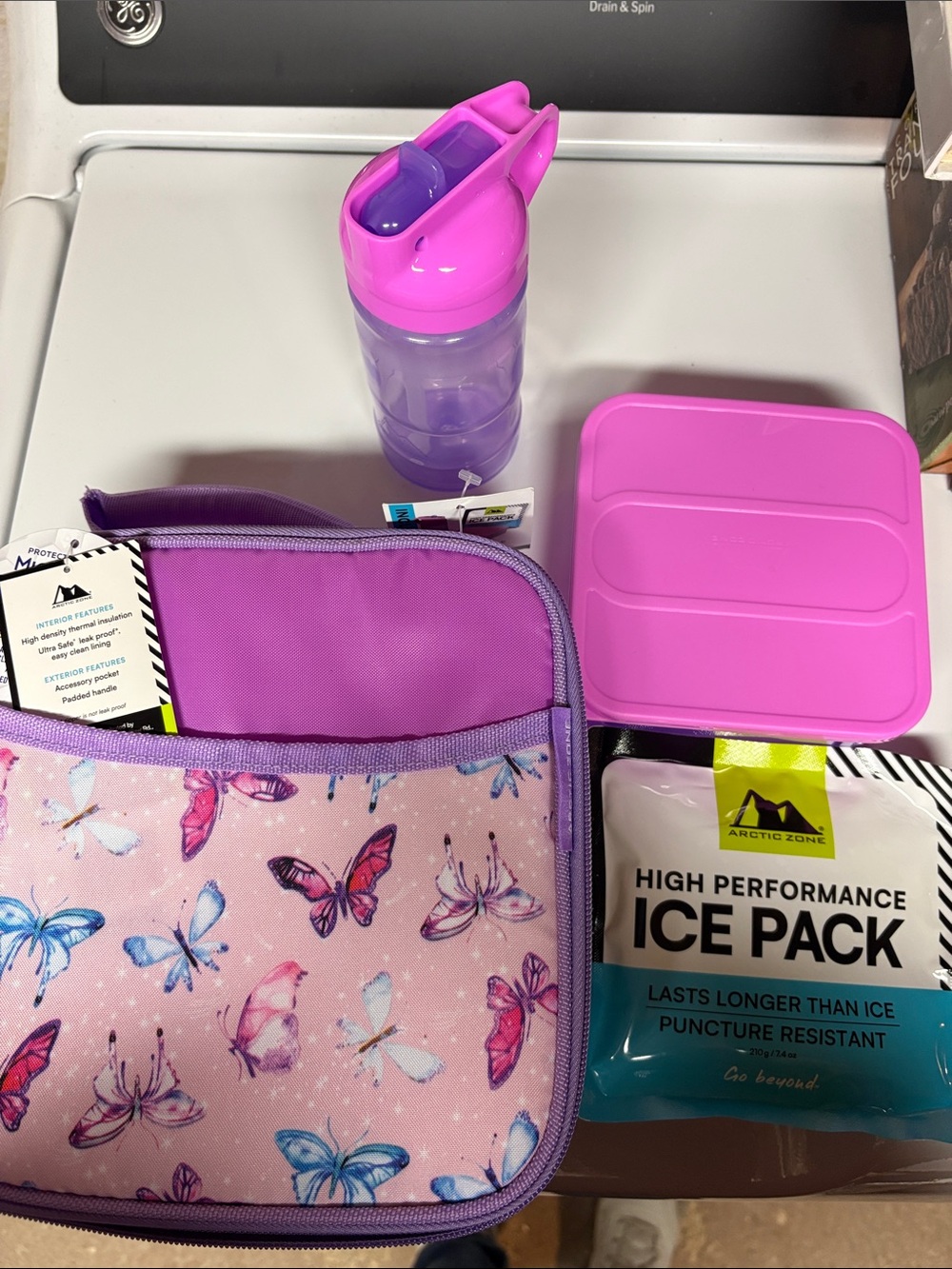 Kids Pink Butterfly Lunch Kit with Matching Bottle and Ice Pack - Picture 2 of 2